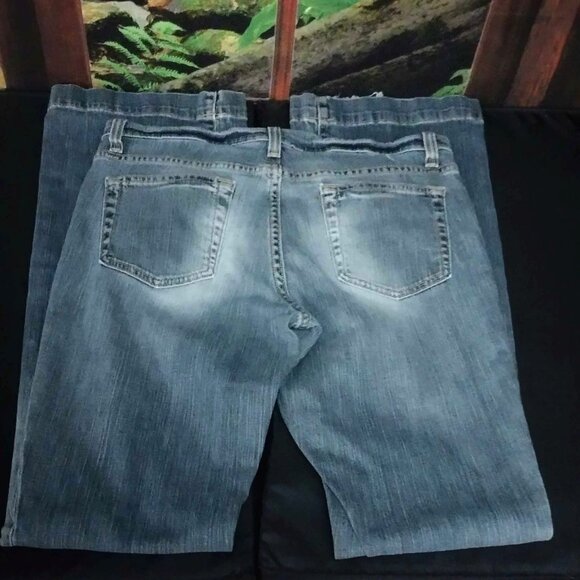 Size 8 Gap Long and Lean Distressed Blue Denim Jeans - Picture 4 of 6